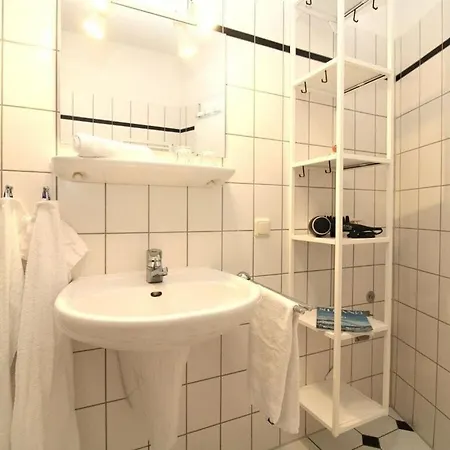 Wunderlich-cuba 3 6 * Kuehlungsborn